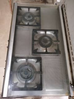 Oven with 3 Stove burner