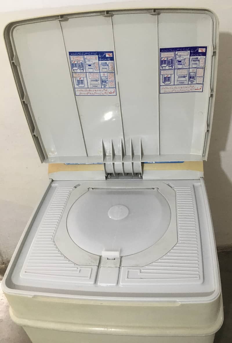 Branded Pak spiner/drayer in excellent working condition 2