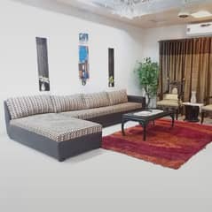 1 kanal FURNISHED upper portion for rent on ideal location 0