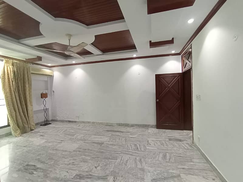 Upper Portion Modern House Separate Entrance Hot Location 12