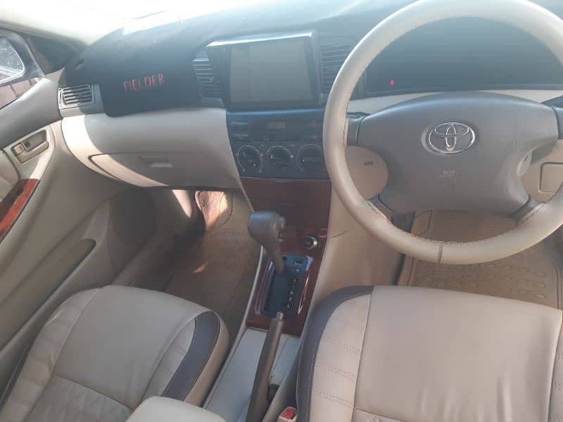 Toyota Corolla Se Saloon 2004 8