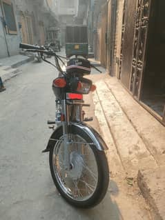 Honda 125 July 2024