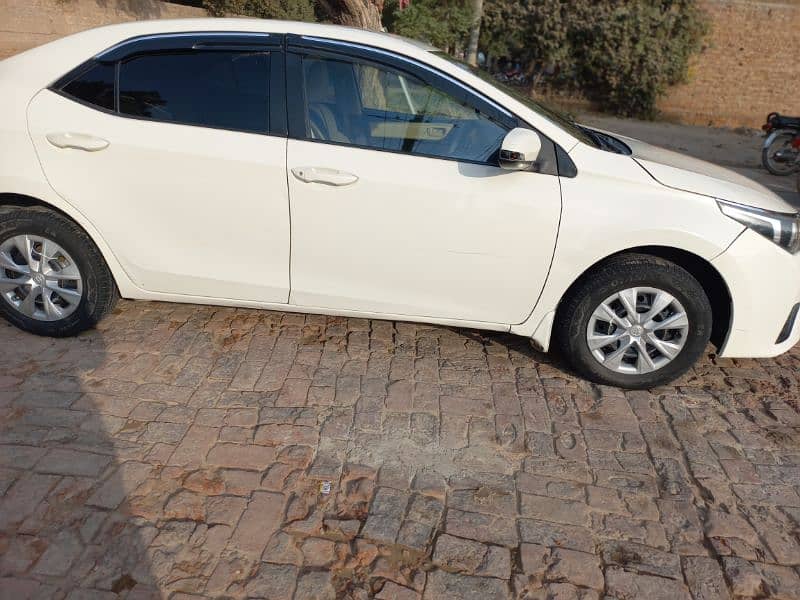 Toyota Corolla XLI 2017 4