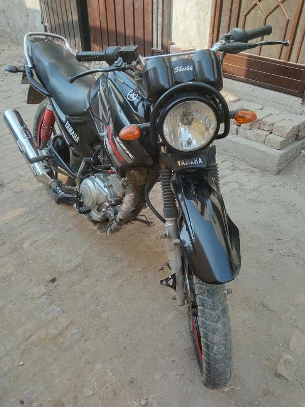 YAMAHA YBR 125G / 2016 add read first 1