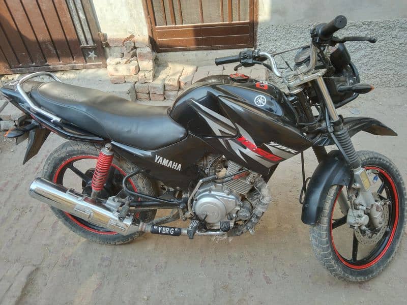 YAMAHA YBR 125G / 2016 add read first 2