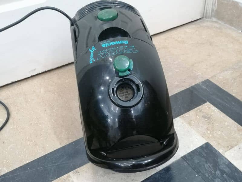 French made Rowenta Vacuum Cleaner 2