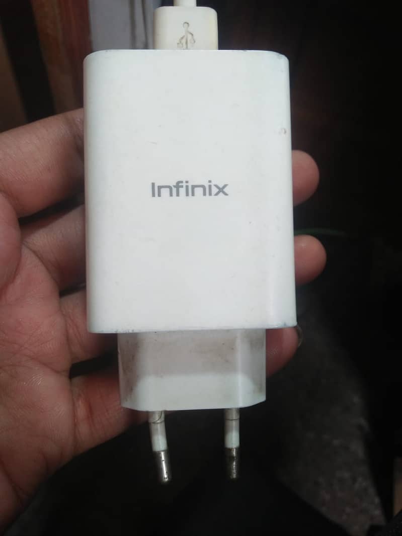 infinx hot 10 pro orignal charger  03215898658 0