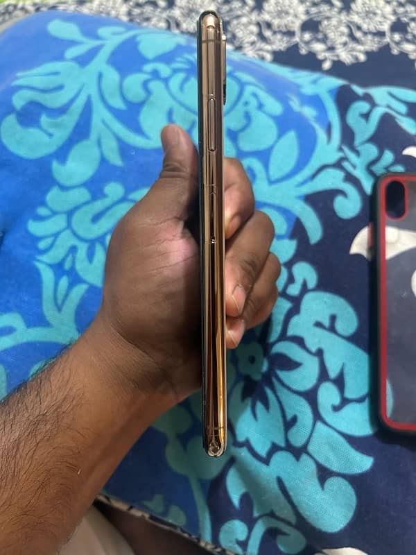 iphone XSMax 256gb FU 3