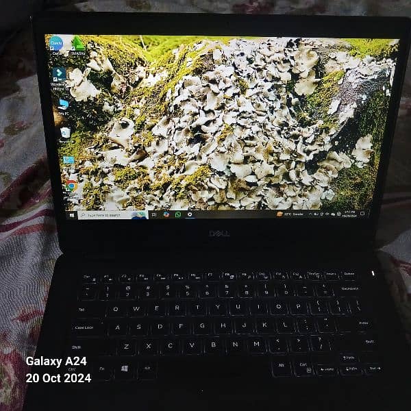 Selling My Dell Wyse 5470 laptop in 10/10 condition. 1