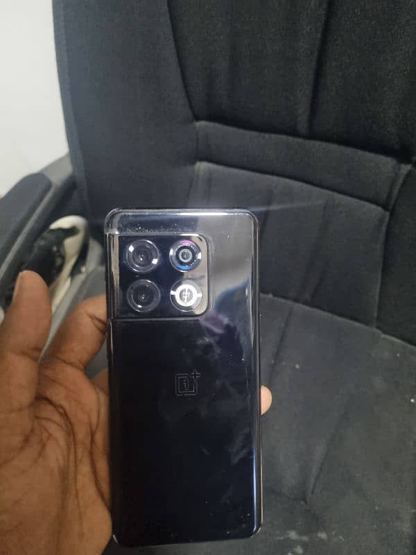 one plus 10pro condition 10/9 non pta 1