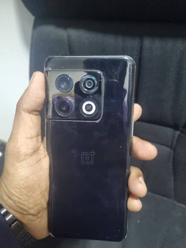 one plus 10pro condition 10/9 non pta 5