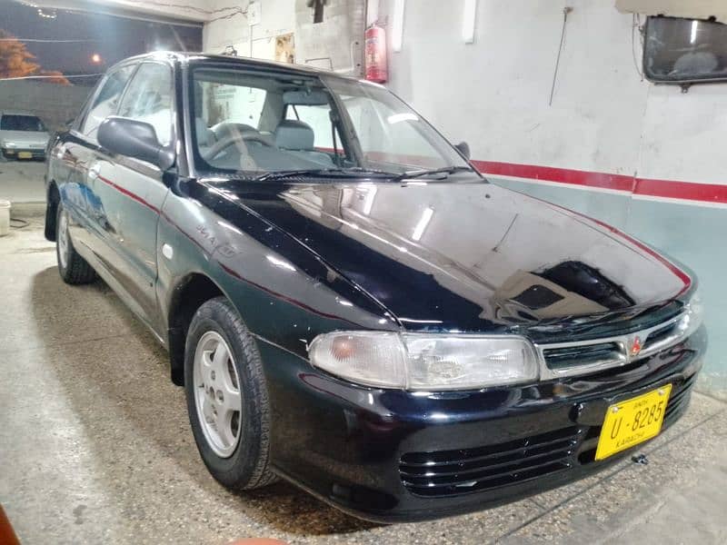 Mitsubishi Lancer 1992 5