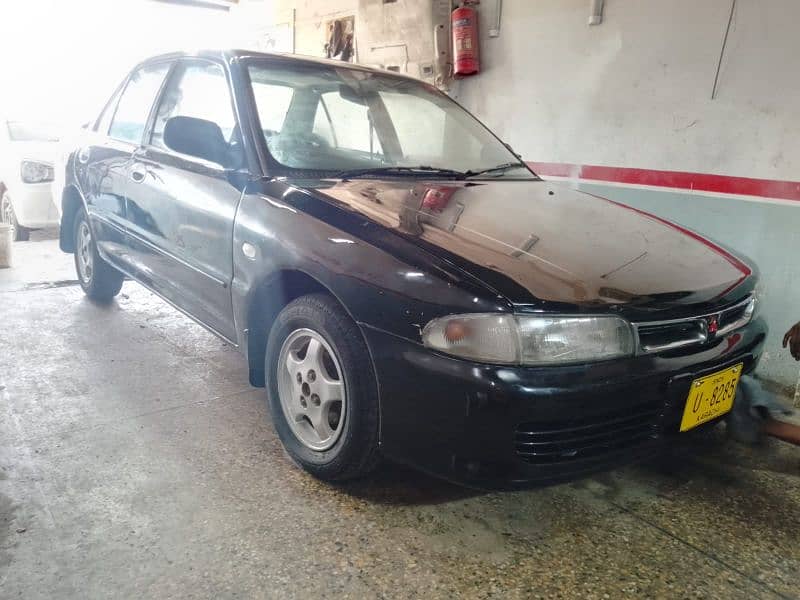 Mitsubishi Lancer 1992 10