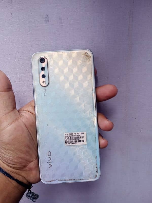 vivo s1  4/128gb 0