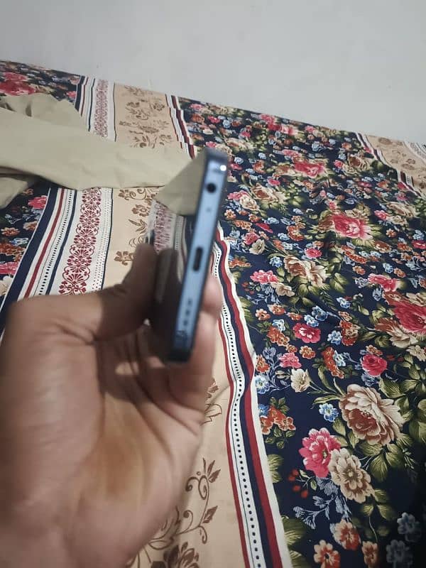 Infinix hot 40i 8+8/256 4