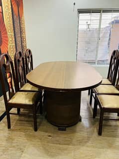 dinning table with chairs 0