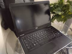 Fast Dell LatitudeE7440 - Core i5 5th Gen, 256GB SSD, Great Condition 0