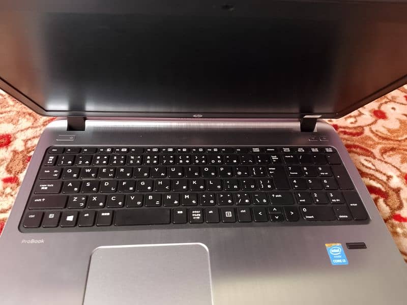 HP core i3 5th generation. 4 gb ram/320 gb hd 1