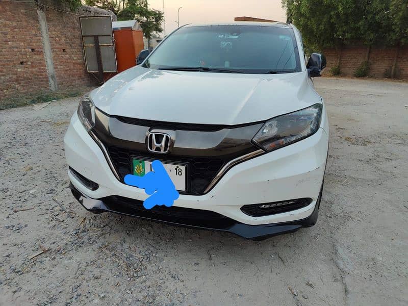 Honda Vezel RS 2017 Model Register jan 2018 full option For sale 9