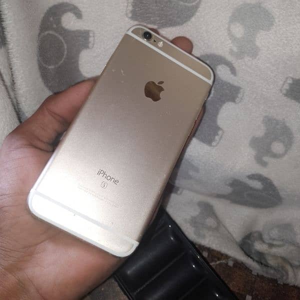 iPhone 6s call 03103459200 0