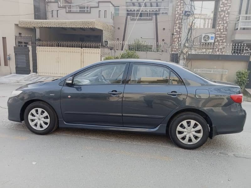 Toyota Corolla GLI 2012 4