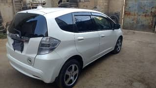 Honda Fit HYRID Econ 1330 cc Model 2011 Reg 2014 A/T