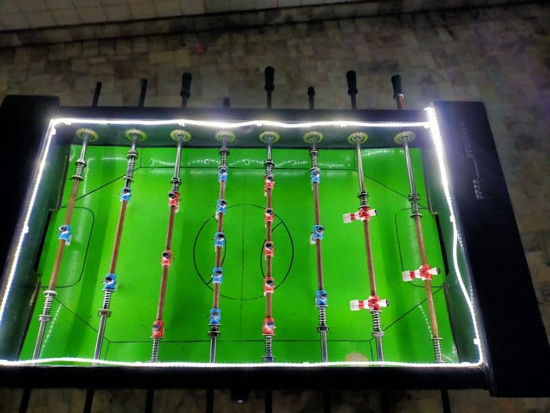 Full size Foosball 0