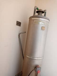 Gass geyser For sale 0