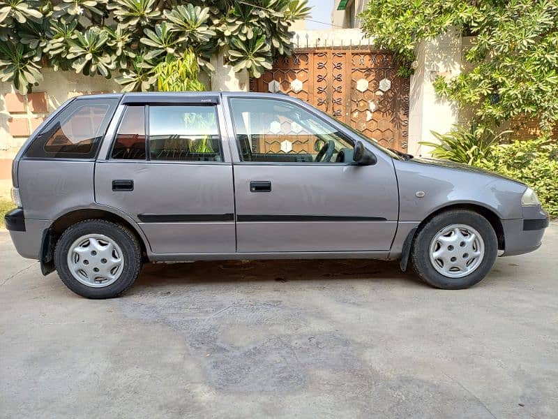 Suzuki Cultus euro2 2014 bumper to bumper original car 8