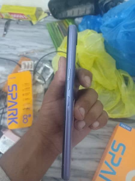 Tecno spark 8c with box 4