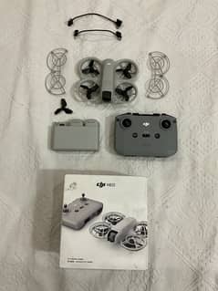 DJI neo with 2 batteries O355-8l2255l 0