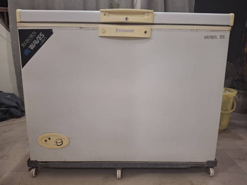 Waves 13 cft deep freezer / chest freezer 1