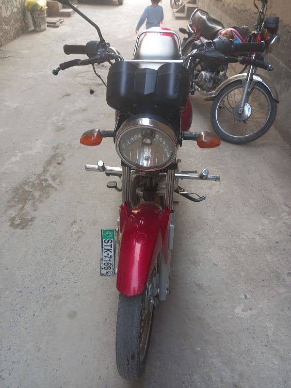 Yamaha YB 125z for sale in very good condition 0