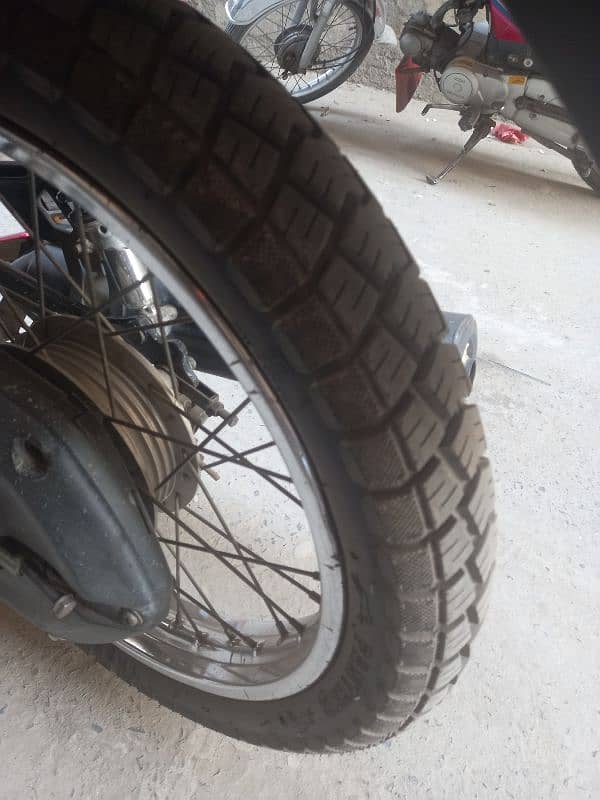 Yamaha YB 125z for sale in very good condition 2