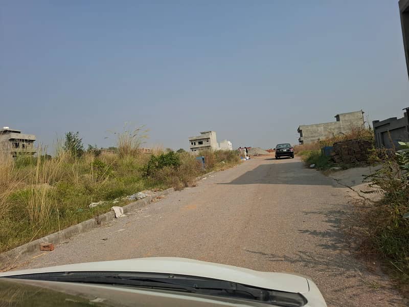 Possessionable Plot For Sale in State Life Housing Society Islamabad 0