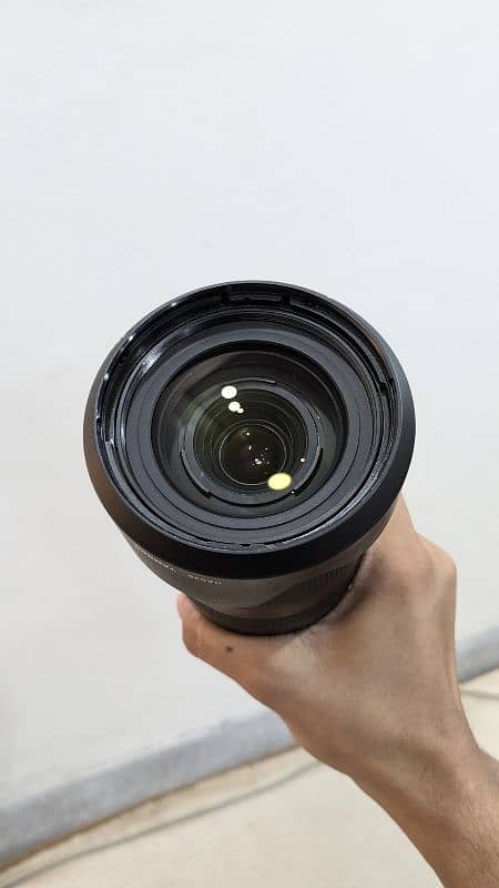 Tamron 18-300 f3.5/5.6 Sony E-mount Apsc  Zoom lens. 2