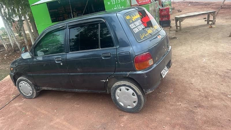 Daihatsu Cuore 2005 9