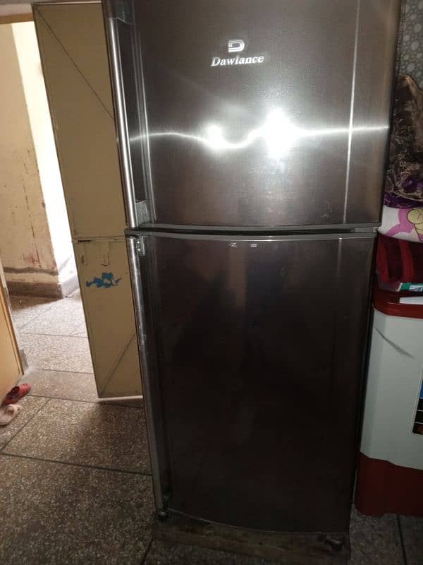 Dawlance fridge for sale full size ha. . . 5