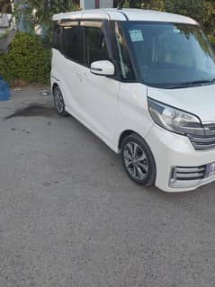 Nissan Dayz Highway Star Roox 2014/2018 full option 0