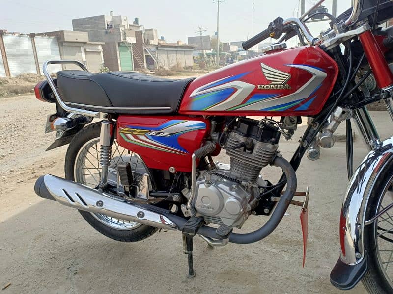 Honda 125 total Jenioun 1