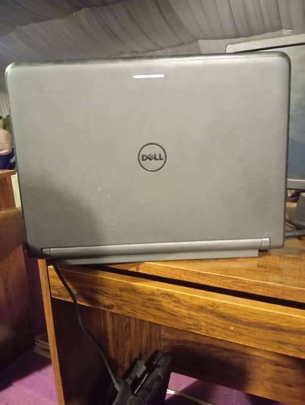 Dell latitude 3340 i3 4 generation 2