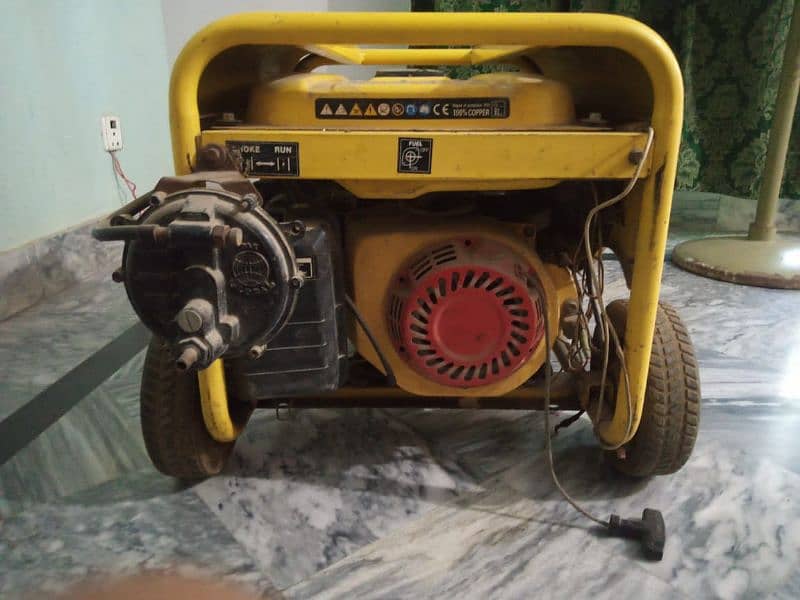 marquis gasoline generator 3000PE (2.5 kvA) good condition 1