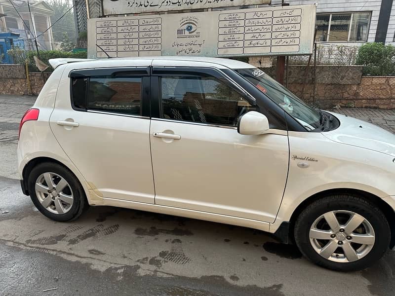 Suzuki Swift 2018 13