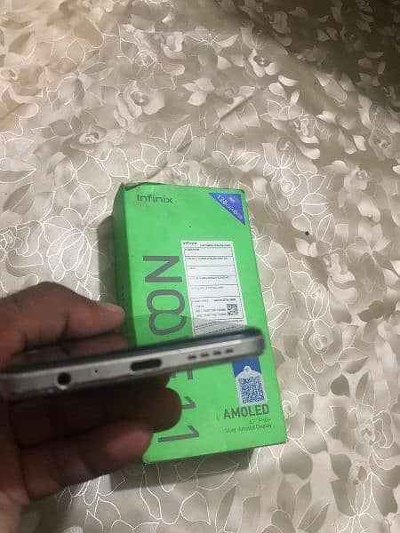 INFINIX MOBILE 6/128.03237700071 4