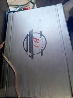 Amplifier nd woofer