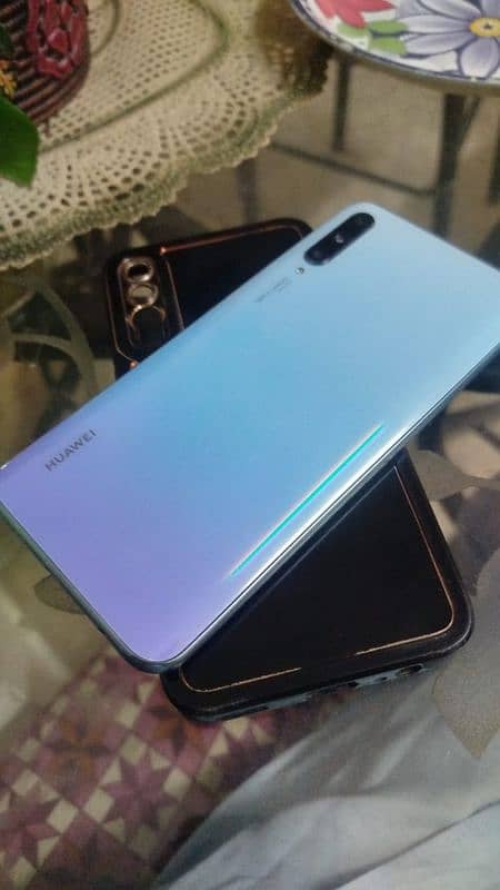 Huawei y9s, complete Saman Ke Sath Hai 6gb 128gb 03349750954 1