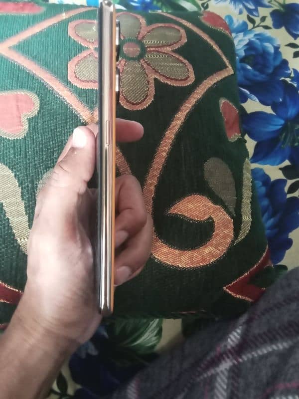 Oppo Reno8 T 1