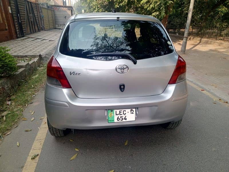 Toyota Vitz 2012 1