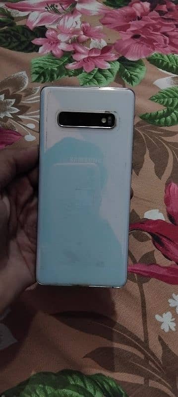 samsung galaxy s10 plus 2