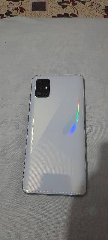 Samsung A51 1